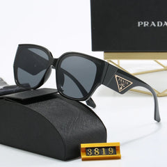 Thick Frame Retro Sunglasses 3819