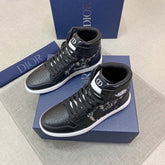 D03 Sneaker