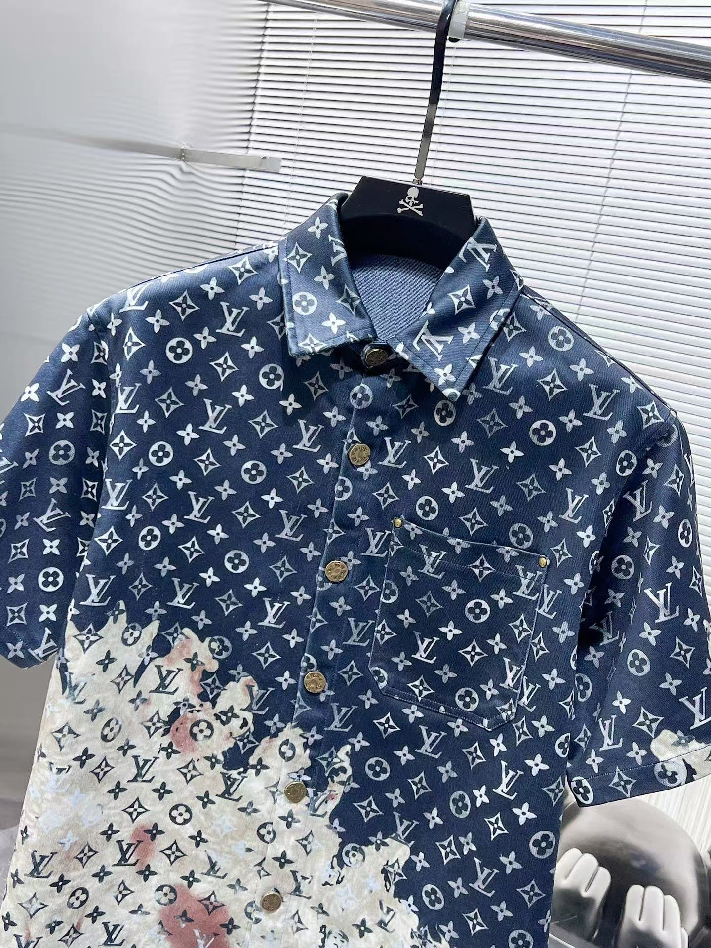 L's Home Leisure Cow Pattern Gradient Shirt