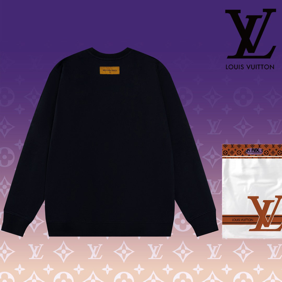 Classic logo necklace sweatshirt