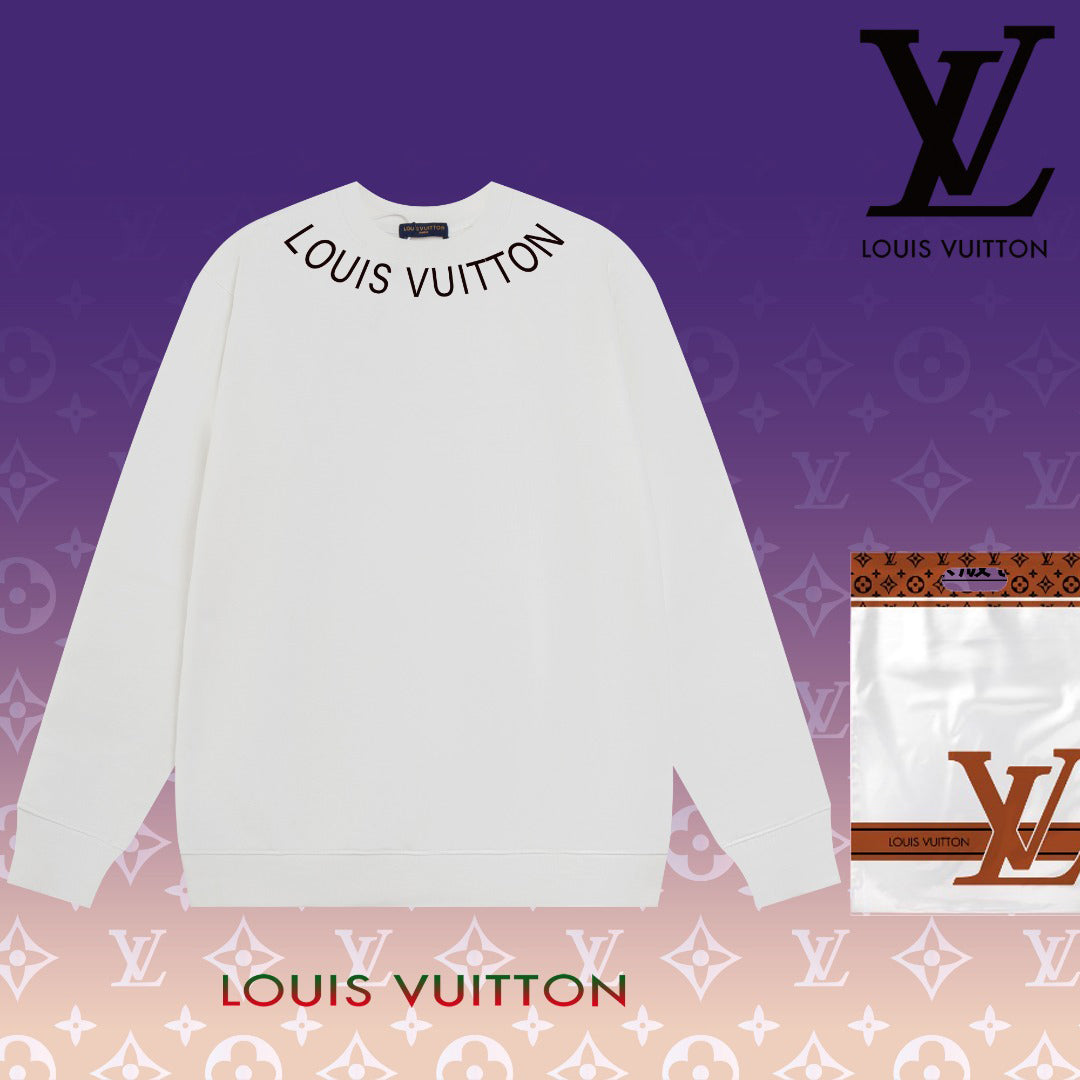 Classic logo necklace sweatshirt